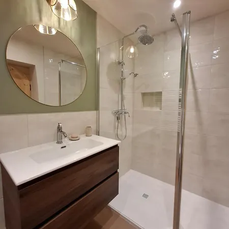 La Tour Aux Hirondelles Ferienhaus Saint-Germain-de-Tournebut